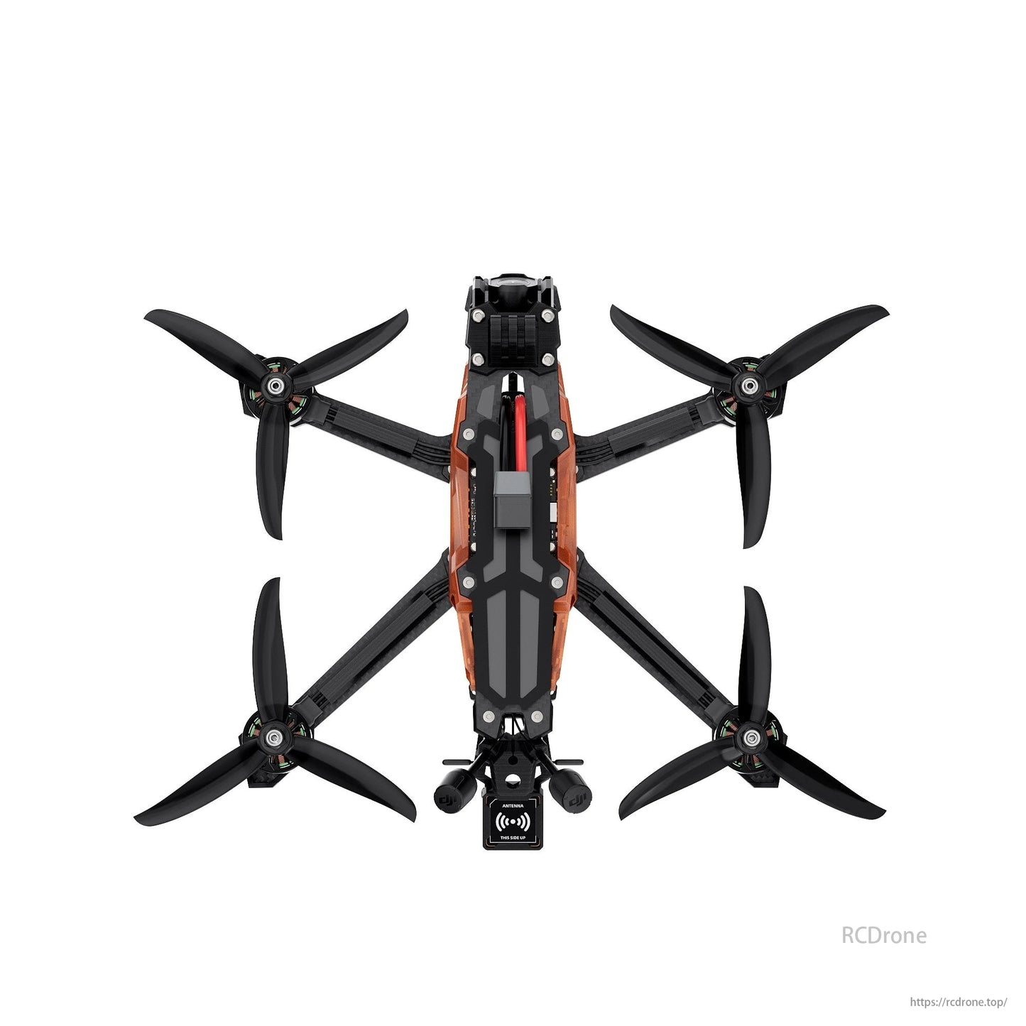 The image shows a GEPRC Vapor-D5 HD drone with DJI O4 Pro FPV, featuring a 230mm wheelbase, F722-HD V2 flight controller, 60A ESCs, M10 GPS, and 5-inch display.