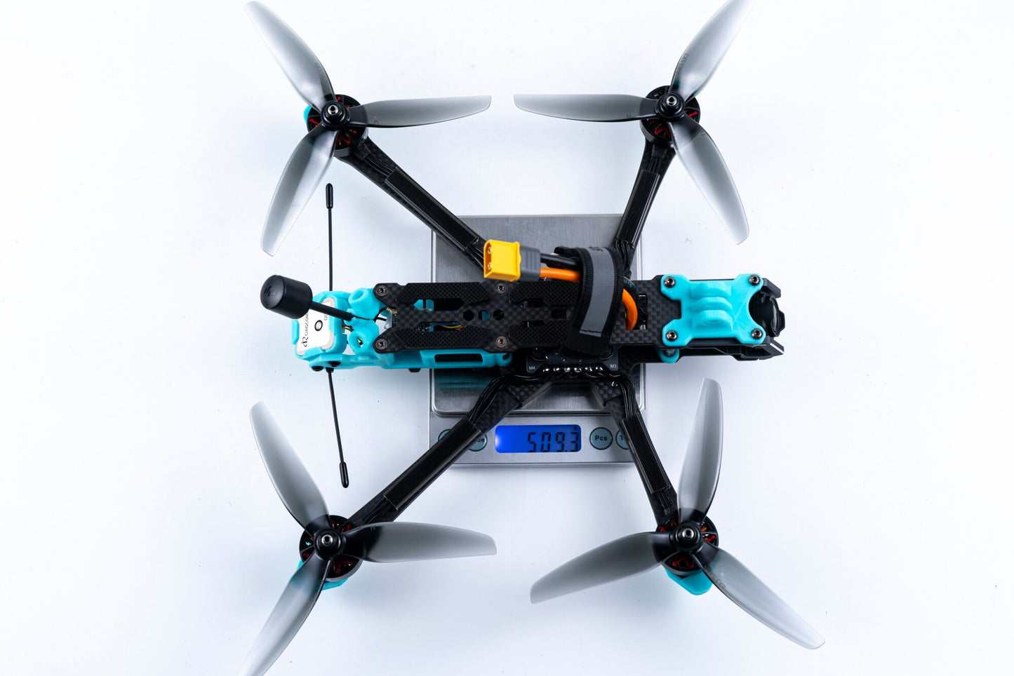 Axisflying MANTA6" - 6inch Cinematic / Freestyle DJI O3 Air Unit FPV BNF with GPS -6S