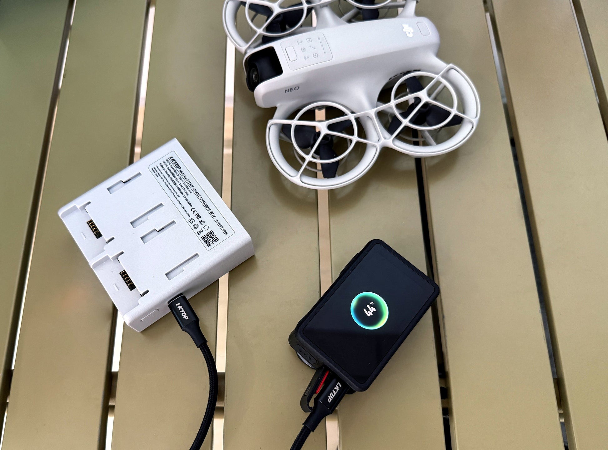 LKTOP Neo Smart Battery Charging Case 10000mAh for DJI Neo Batteries, 40W USB-C Input, App Control, 3-Slot Portable