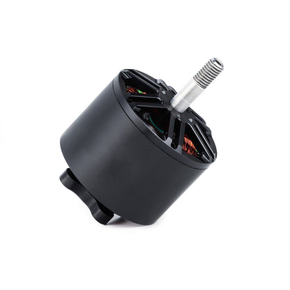MAD BSC 3120 FPV Drone Motor, MAD BSC 3120 FPV drone brushless motor with black housing, exposed copper windings, and threaded shaft