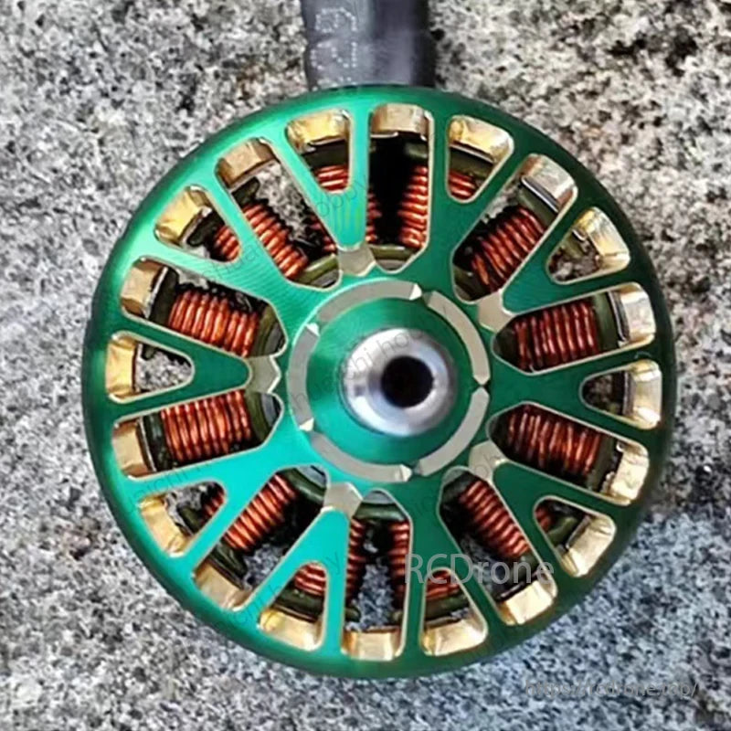 2505.5 1550KV / 1850KV Brushless Motor, This motor suits 6-7 inch FPV drones, long-range quads, and DIY builders seeking efficient and durable motors.