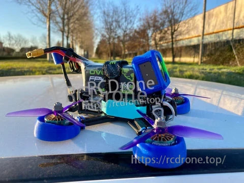 Ovonic 6S 1000mAh LiPo mounted on a 5-inch FPV quad, XT60 lead routed to the frame