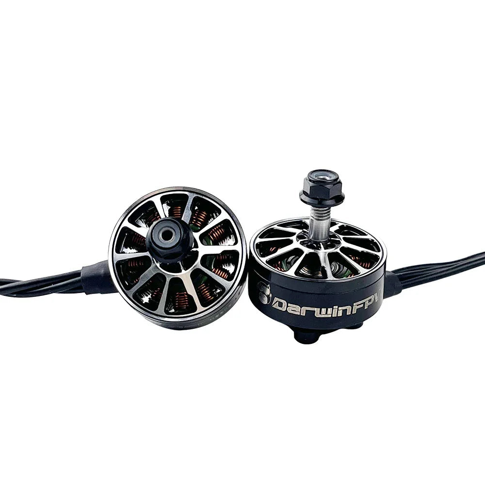 DarwinFPV 2807 1300KV brushless motor top and bottom views showing stator and bell design