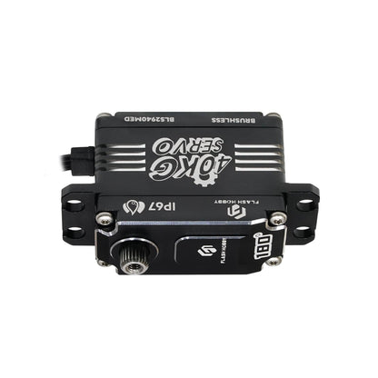 Flashhobby 40KG low profile brushless digital servo with metal case, IP67 marking, and 25T output spline