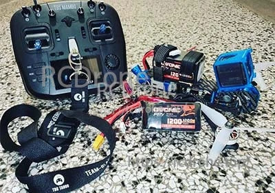 4× Ovonic 120C 6S 1200mAh 22.2V LiPo batteries with FPV gear and radio setup