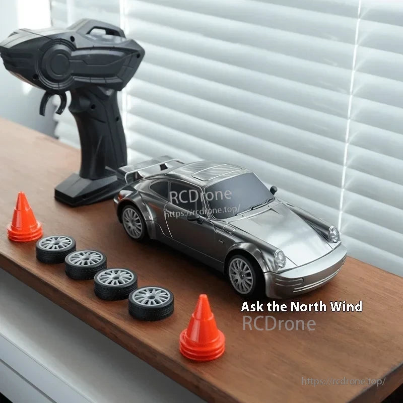 4WD Remote Control Car, Intelligent control system offers a 50-60m range with anti-interference for smooth multi-car racing.