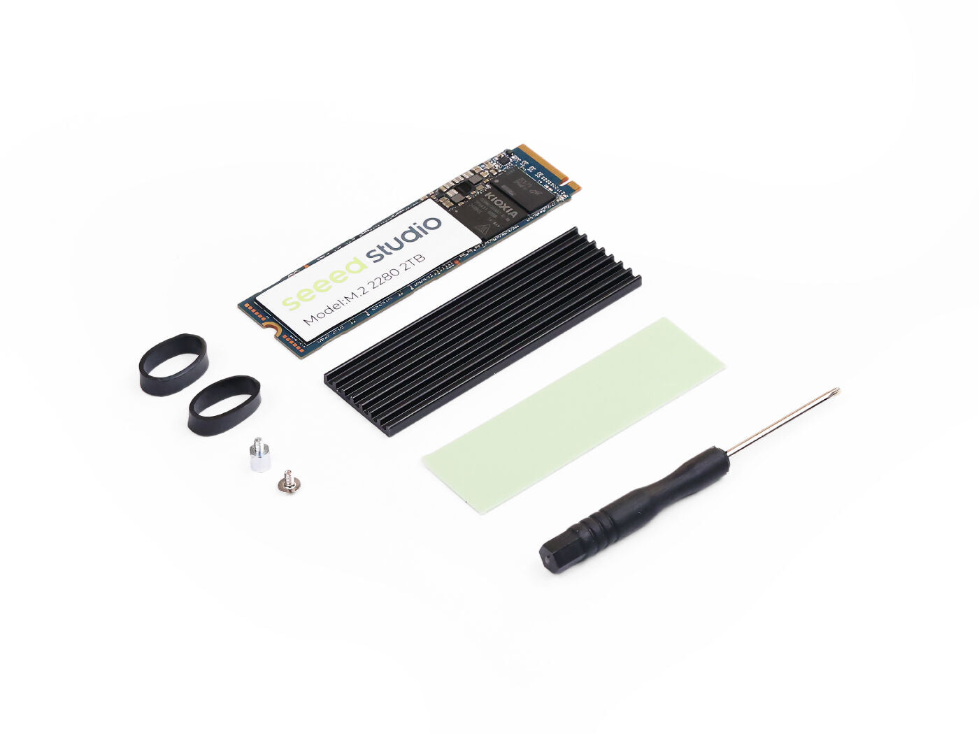 NVMe M.2 2280 SSD 2TB