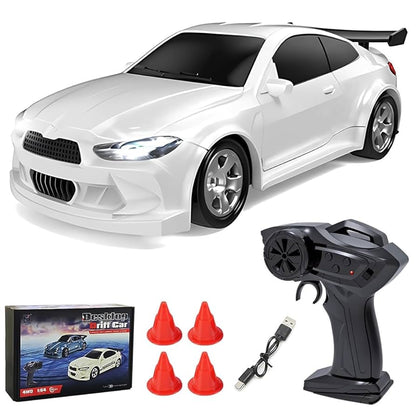 1/64 RC Car 2.4G 4WD High Speed Drift Mini Desktop Racing Car Four Wheel Drive Radio Controlled Mini GTR Racing Model Boy Toy