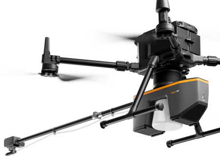 AeroClean P1 Drone, Gimbal design excels at handling complex and irregular surfaces.