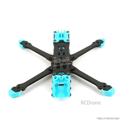 Axisflying MANTA5 True X 5-inch FPV Frame, MANTA5 True X FPV Frame made from T700 Carbon & CNC, featuring a 238mm wheelbase and adjustable mounting holes.
