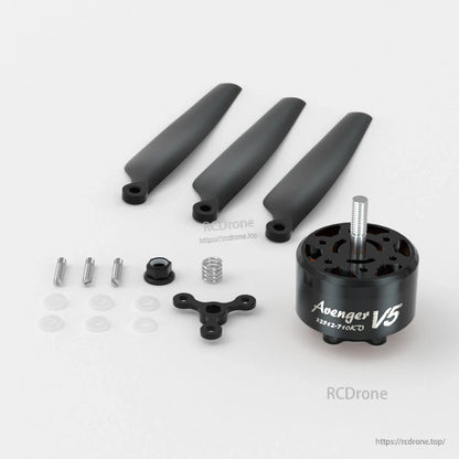 BrotherHobby Avenger V5 32512 710KV brushless motor with three propeller blades and mounting hardware set