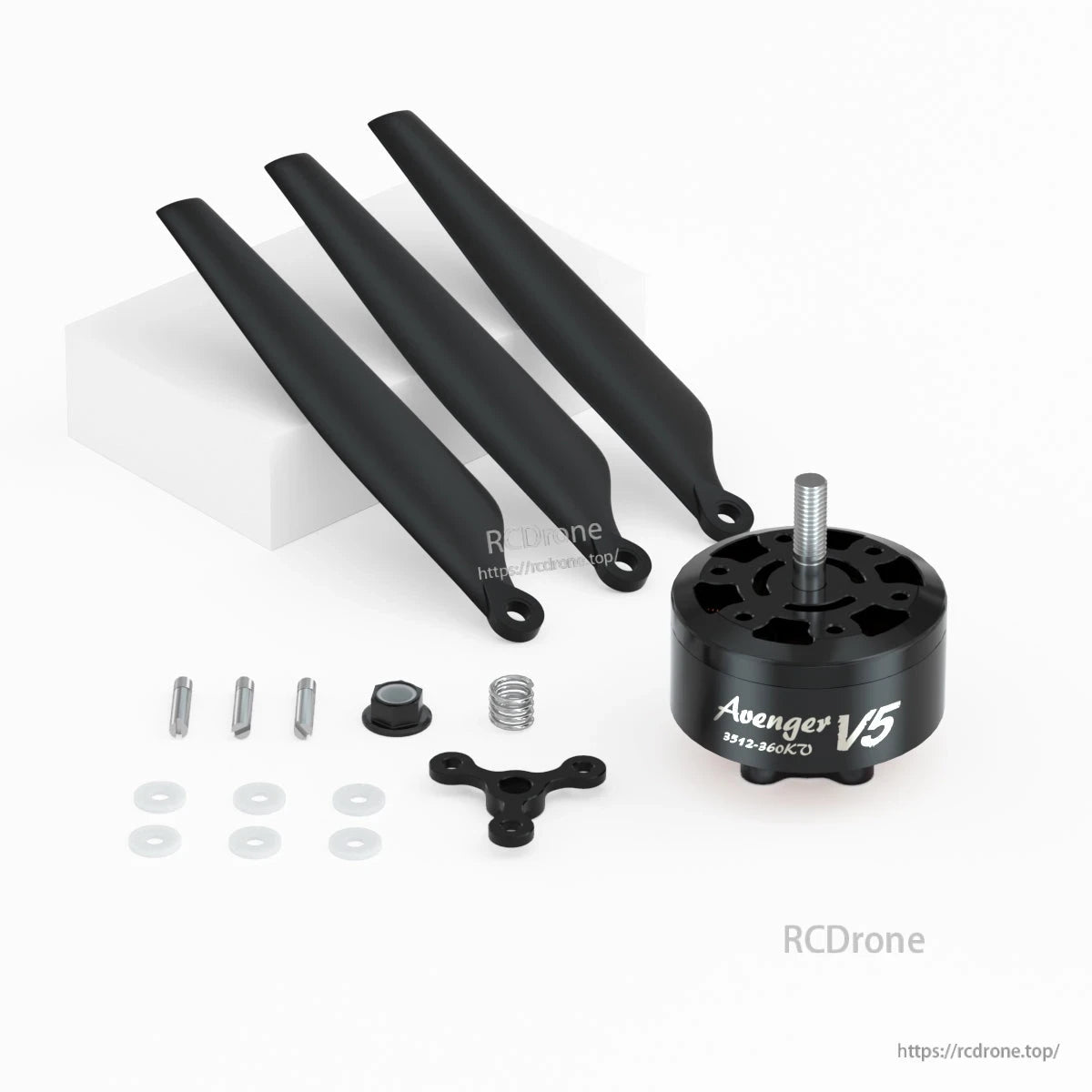 BrotherHobby Avenger 3512 V5 CW Brushless Motor, BrotherHobby Avenger V5 3512 brushless motor kit with three black propellers and mounting hardware