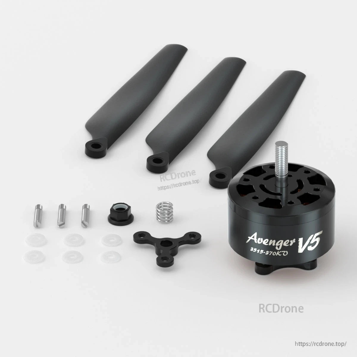 BrotherHobby Avenger 3515 V5 CW Brushless Motor, BrotherHobby Avenger V5 3515-370KV CW brushless motor kit with propellers, shaft adapters, and mounting hardware