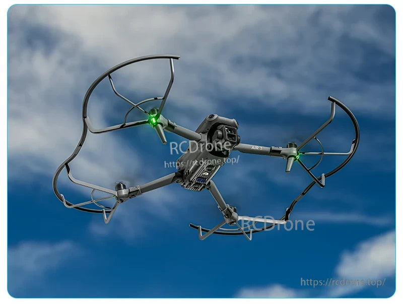 DJI Air 3 Landing Gear, Accessory kit for DJI Air 3, including foldable landing gear and propeller guard.