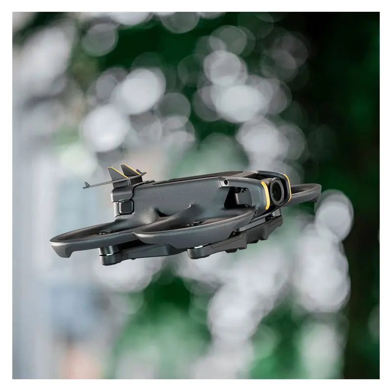 DJI Avata 2 Tail Wing, Landing cushioning structure helps reduce collision damage by adding a layer of ground impact mitigation.