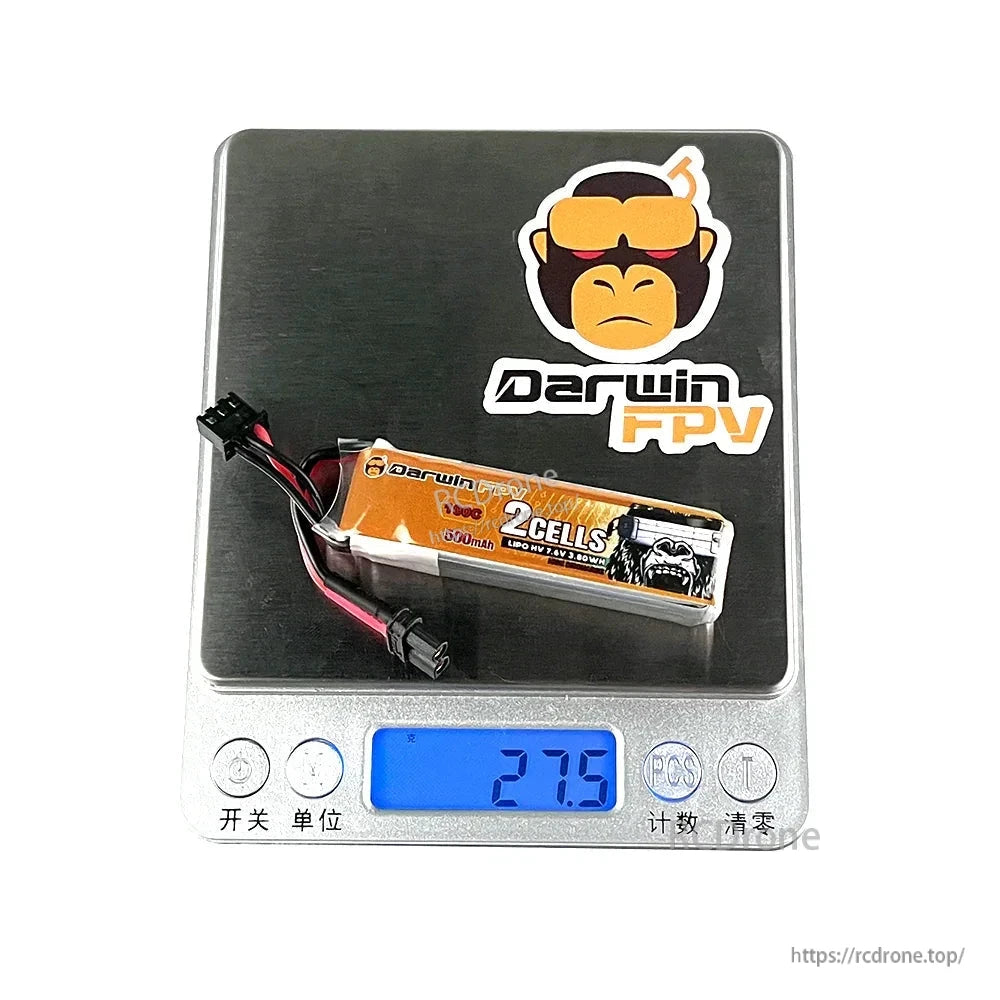 500mAh 2S DarwinFPV LiPo battery on digital scale showing 27.5 g weight