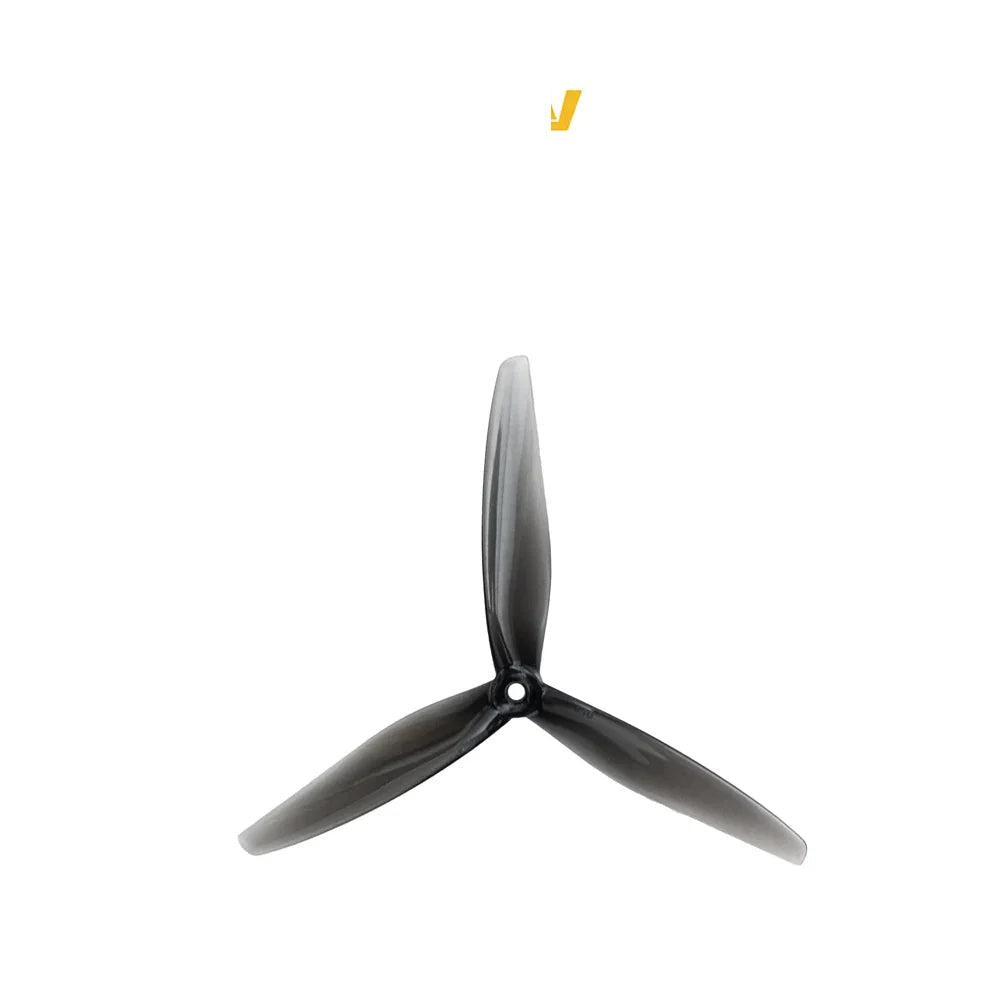 DarwinFPV Hurricane 7050-3 7in tri-blade FPV propeller, clear gray, 5mm center mount