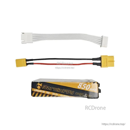 Package contents: 850mAh battery with XT30 lead and white balance cable adapter