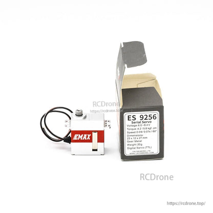 ES9256 retail box and servo shown together, with specification label on packaging