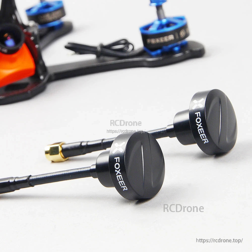 FOXEER Pagoda PRO 5.8G RHCP Omni FPV Antenna, FOXEER Pagoda Pro 5.8GHz RHCP omni FPV antennas with black coax leads and gold SMA connectors