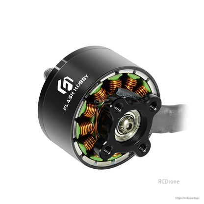 Flashhobby A2812 900KV brushless motor close-up with exposed copper windings and threaded prop mount