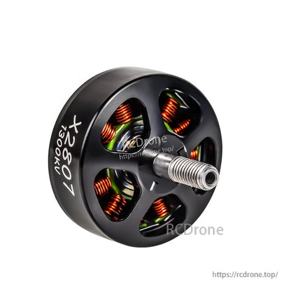 Flashhobby X2807 brushless DC motor close-up with black housing, visible copper windings, and threaded shaft