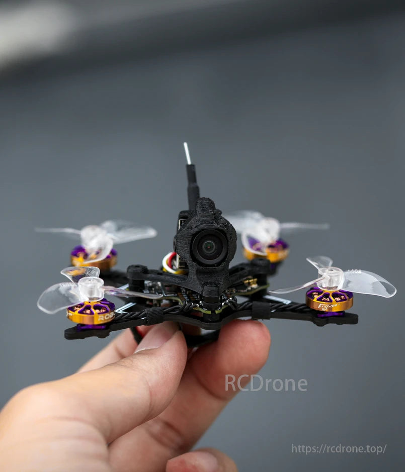 Flywoo Firefly 1S FPV Drone, FPV drone with 1.6 inch analog camera and V2.0 flight controller.
