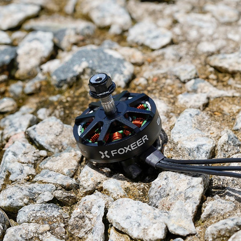 Foxeer ブラック ホーネット 2806.5 1350KV FPV モーター – RCDrone