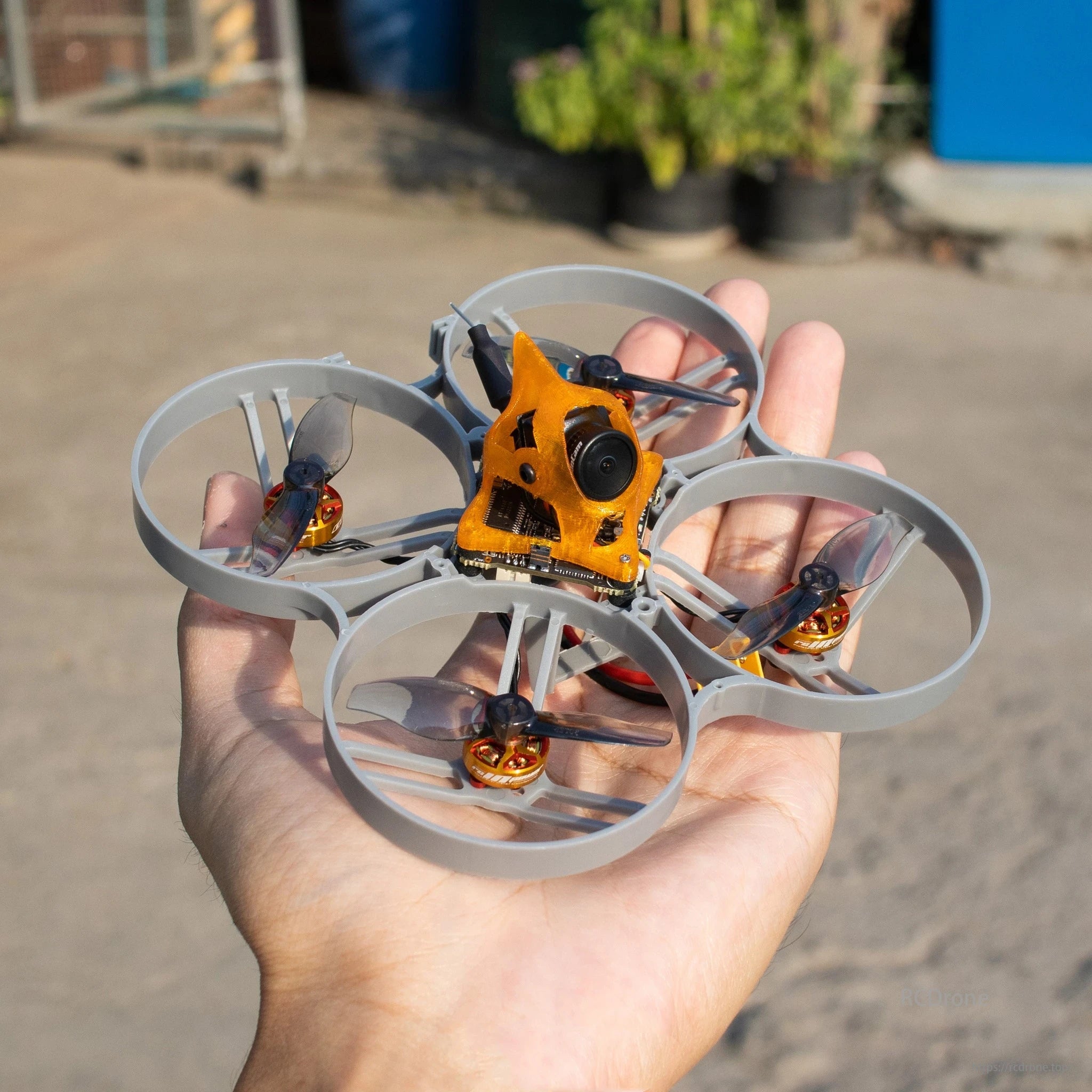 GTS V3 Brushless FPV Motor, The RCINPOWER GTS V3 1003 Brushless Motor has various specifications such as current, power, and temperature ratings.