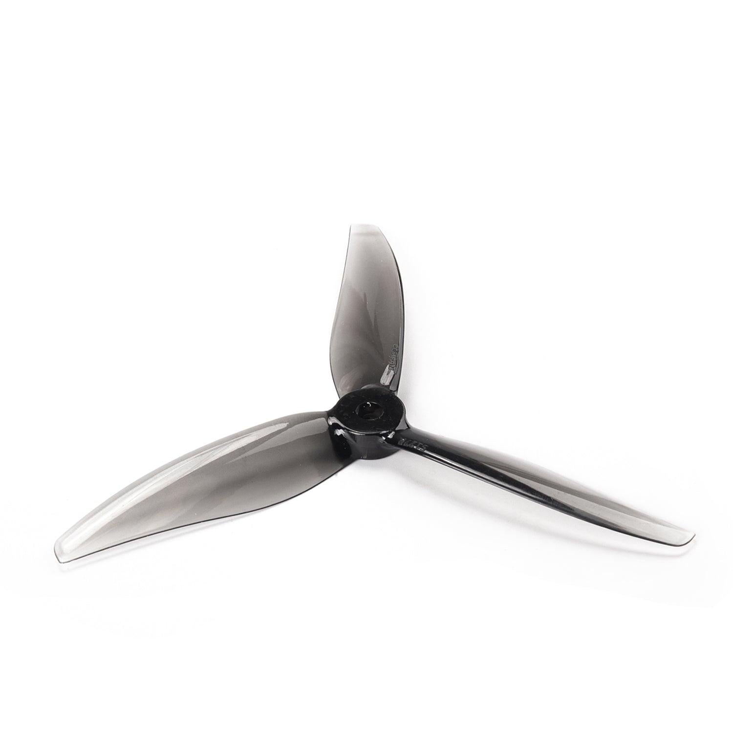 Gemfan Hurricane 5127-3 5.1in 3-blade drone propeller, black polycarbonate, 5mm hub close view