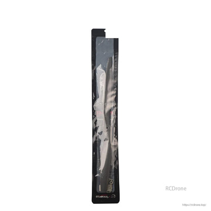 Retail blister packaging showing the propeller set sealed inside