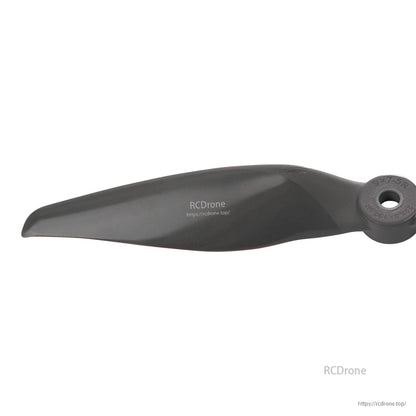 Close-up of one blade section and leading edge, matte finish detail
