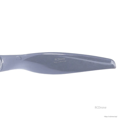 Blade close-up showing mid-blade airfoil thickness and smooth gray surface finish