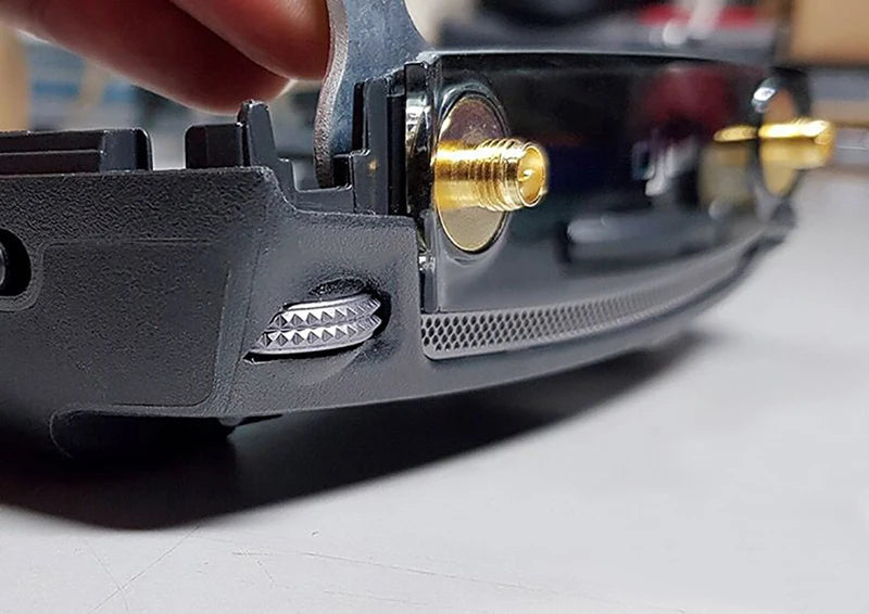 - Non-destructive installation, without breaking the remote control - Easy to install