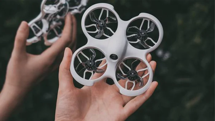 BETAFPV Cetus Pro/Cetus FPV Kit - Indoor Racing Drone BNF/RTF Frsky D8 Lite Radio 2 SE Transmitter 5.8G 14DBI VR02 Goggles VTX 20 BETAFPV Cetus Pro/Cetus FPV Kit, BT2.0 connector is more durable which can discharge more currents in the same capacity .