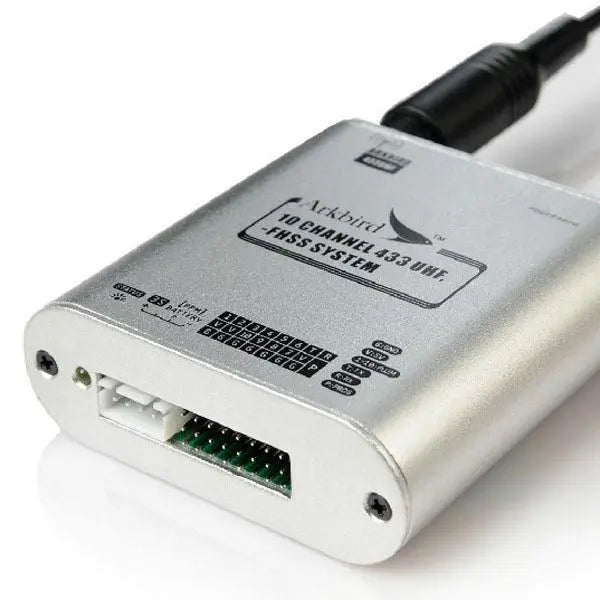 ARKBIRD UHF - Long Range UHF 443Mhz 10CH FHSS Control System For Futaba WLFY FLYSKY Long Range System for Drone 7 ARKBIRD UHF, the advanced code division frequency hopping system (FHSS) produces the only way of frequency