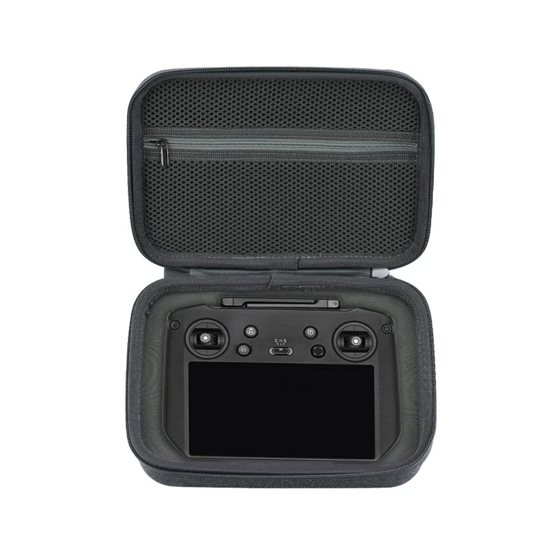 Protable Storage Bag for DJI Mavic 3 Drone Body Contoller Carrying Case Handbag Travel Protector for Mavic 3 Drone Accessories 22 Protable Storage Bag for DJI Mavic 3 . Made in Mainland China.