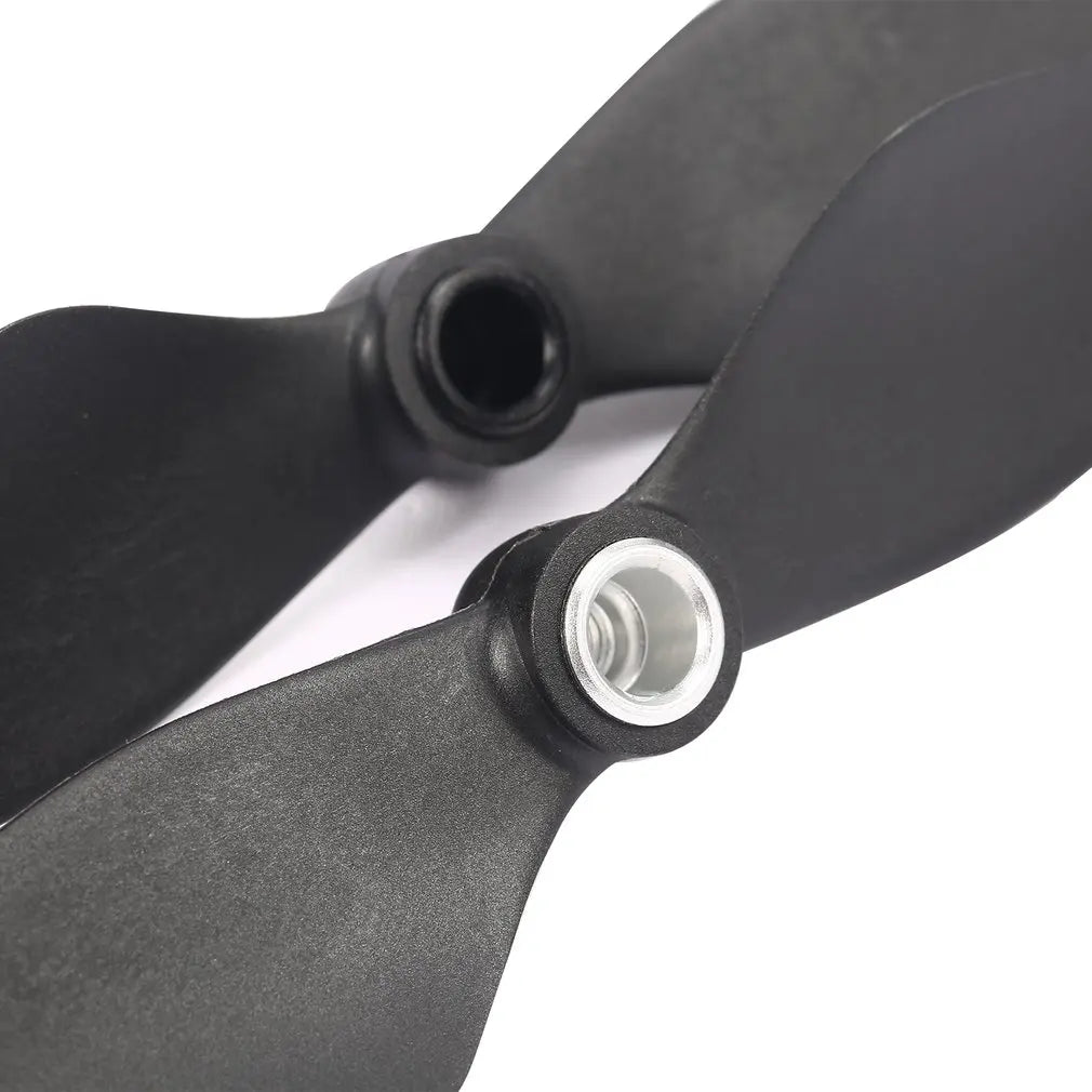 8pcs 9450 Propeller, 4Pair Propellers(4CW+4CCW) are included .