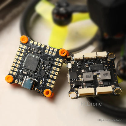 HAKRC F7230 V2 Flight Controller: STM32F722 chip, dual gyro, 30.5×30.5mm, 2S-6S battery support. Ideal for FPV drones.