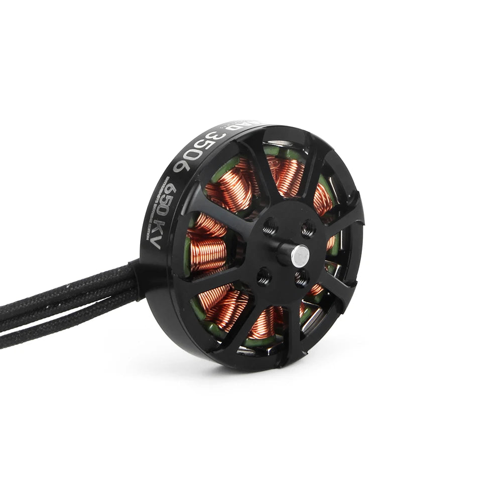 MAD 3506 EEE Drone Motor, High-performance motor with standard mounting, passive cooling, and low power consumption for optimal performance.