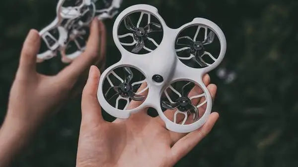 BETAFPV Cetus Pro Racing Drone - FPV Kit RTF Indoor Outdoor Frsky D8 VTX Lite Radio 2 SE Transmitter 5.8G 14DBI VR02 FPV Goggles 18 BETAFPV Cetus Pro Racing Drone SPECIFICATIONS Warning :