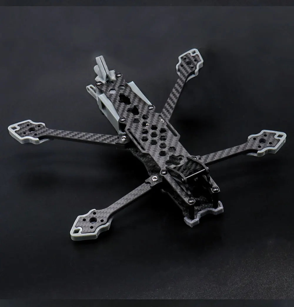 5-Inch FPV frame Kit. it is compatible with high-definition image transmission systems . it supports the fixing of