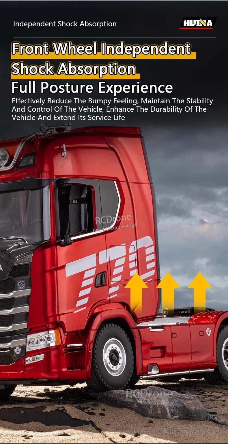 The HuiNa 1501 770S RC truck features front independent shock absorption, enhancing stability, comfort, and durability during operation.