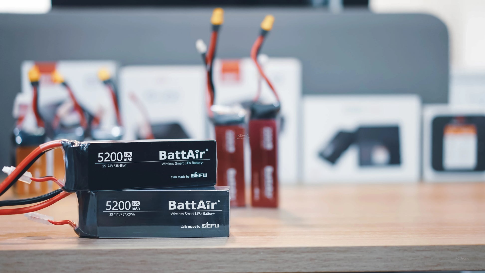 ISDT BattAir Smart RC LiPo Battery, ISDT BattAir wireless smart RC LiPo batteries, 5200mAh 2S and 3S packs with power leads and balance plugs