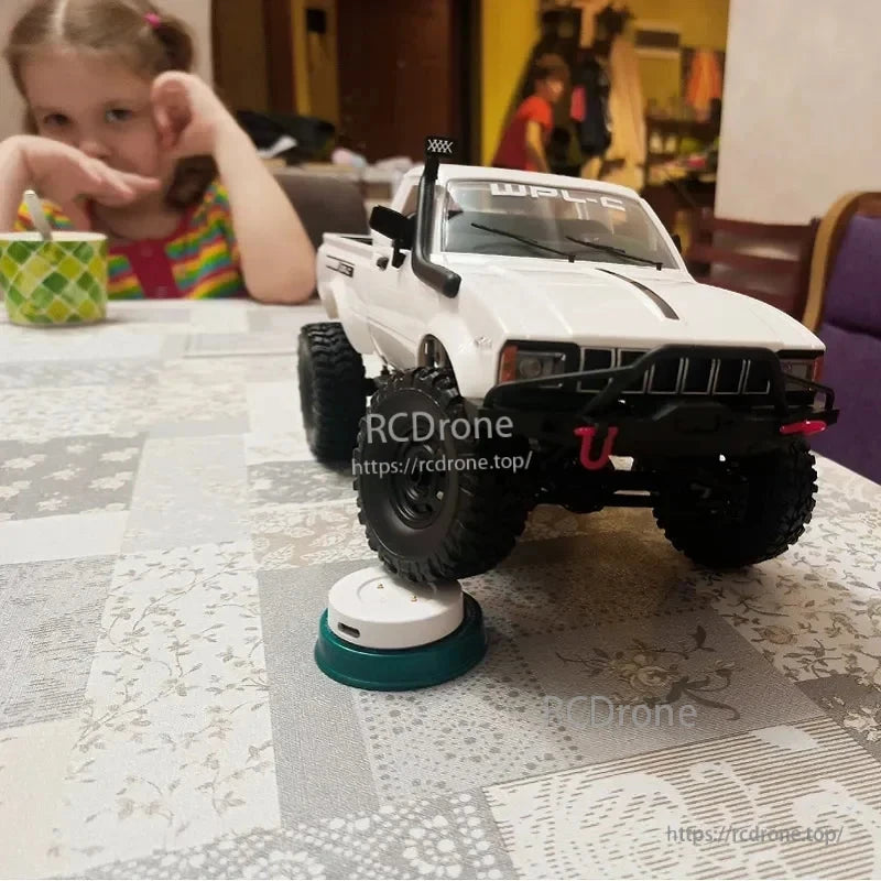 LKCOMO WPL C24/D62/D64 1/16 2.4G RC Car, LKCOMO WPL C24/D62/D64 is a 1/16 scale 2.4G RC car with off-road features.