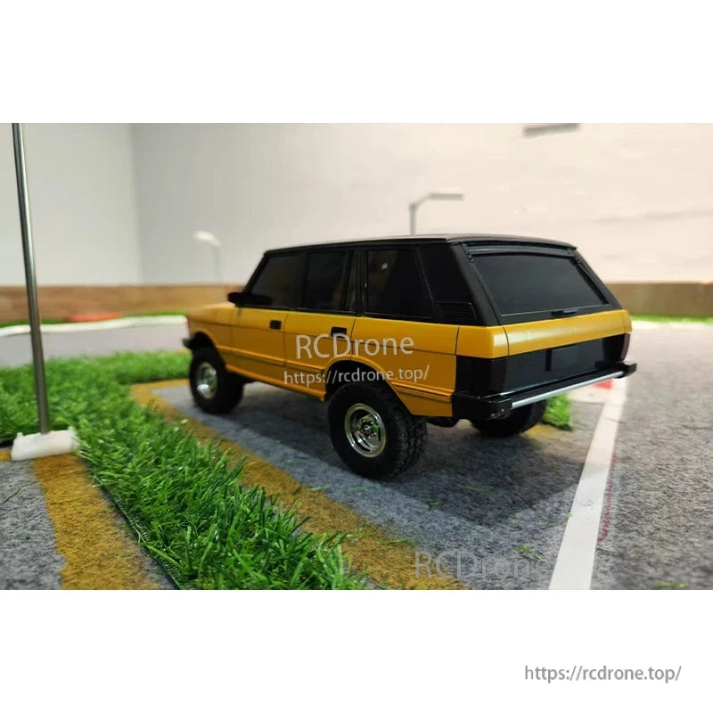 Landa LD18401 1/18 RC Car, Yellow and green 1/18 scale RC SUV with 4WD, 2.4G proportional control, ready-to-run off-road model.