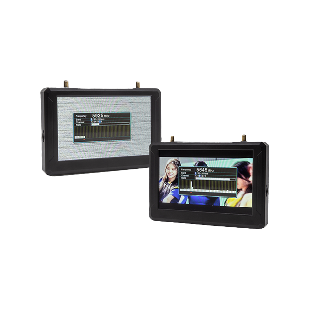 Dual-screen display example on SKYZONE M5F FPV monitor, frequency and channel OSD shown