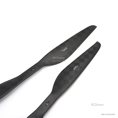 MAD CB2 PRO 18x6.1in Carbon Fiber Propeller, Pair of MAD CB2 PRO carbon fiber propeller blades with checkered weave finish and mounting holes