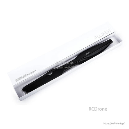 MAD FLUXER Pro Shine glossy black drone propeller set (2pcs) in FLUXER packaging