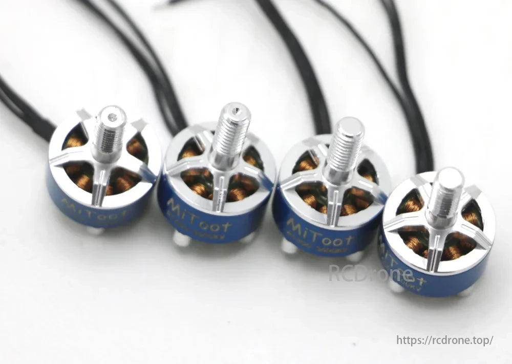 Mitoot R1406 1406 3600KV 2-4S Brushless Motor, R1406 motor has 2-4S brushless design, 3600KV, and two rotation options with black or silver nut.